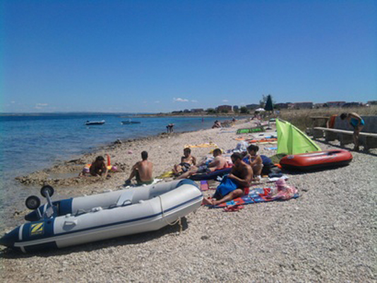 Plaža ispred parkinga 2